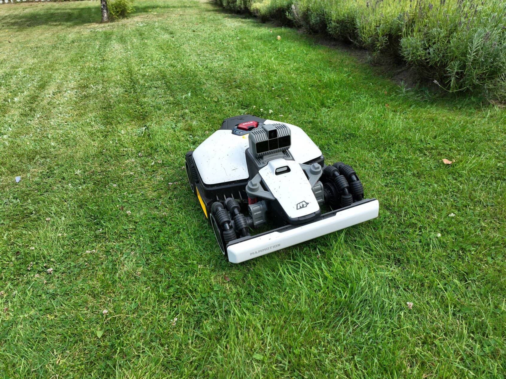 Luba Mini AWD Lidar